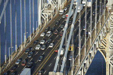 USA, New York City, George-Washington-Brücke - BCDF00220