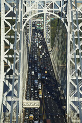 USA, New York City, George-Washington-Brücke - BCDF00222