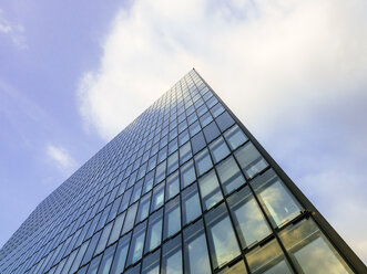 Germany, Duesseldorf, part of glass facade of modern office building - KRPF01898