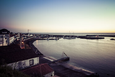 Portugal, Azoren, Hafen von Lajes do Pico - CMF00579