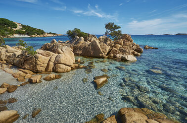 Italy, Sardinia, rock coast at Capriccioli - MRF01649