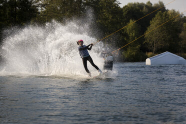 Paar Wakeboarding - JTLF00135