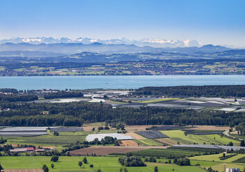 Germany, Baden-Wuerttemberg, Lake Constance and orchards as seen from Gehrenberg - SIEF07140