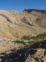 Oman, Sharqiyah, Wadi Bani Khalid von oben gesehen - AMF05069