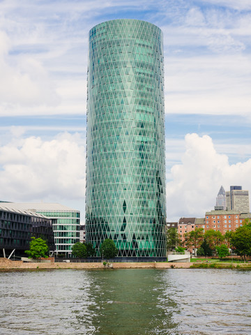 Deutschland, Frankfurt, Westhafen Tower, lizenzfreies Stockfoto
