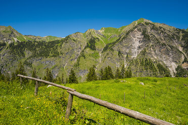Germany, Bavaria, Allgaeu, Allgaeu Alps, View to Laufbacher Eck Path and Schochen mountain - WGF00999