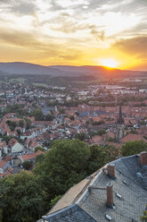 Deutschland, Sachsen-Anhalt, Wernigerode bei Sonnenuntergang - PVCF00907