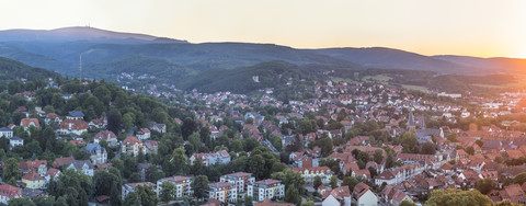 Deutschland, Sachsen-Anhalt, Wernigerode bei Sonnenuntergang, lizenzfreies Stockfoto