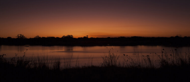 Namibia, Sonnenuntergang am Okavango - MPAF00098