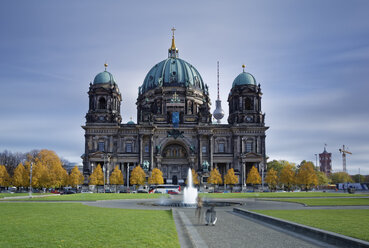 Germany, Berlin, view to Berliner Dom with television tower in the background - GFF00882