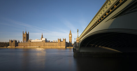 UK, London, Big Ben, Westminster Bridge and Palace of Westminster - MPAF00111