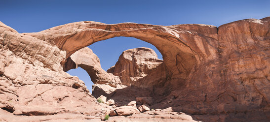 USA, Utah, Arches National Park, Double Arch Wanderweg - EPF00197