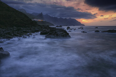 Spain, Tenerife, The rocky coast of Taganana with the formations of Los Roques de Anaga - DSGF01290