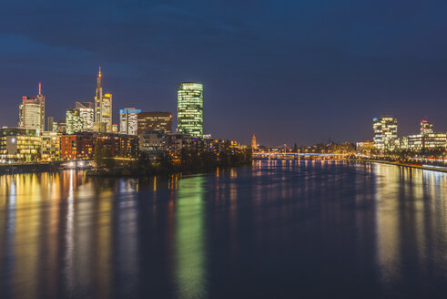 Germany, Frankfurt, view to Westhafen and skyline - KEBF00437