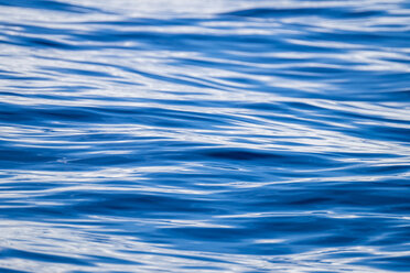 Waves, close-up - SIPF01167