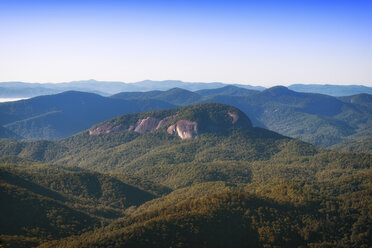 USA, North Carolina, view from Blue Ridge Parkway to Looking Glass Rock - SMAF00628