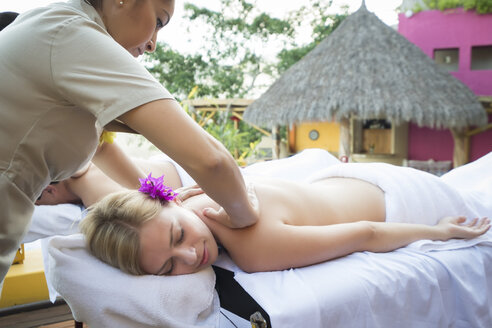 Massage am Urlaubsort - ABAF02102