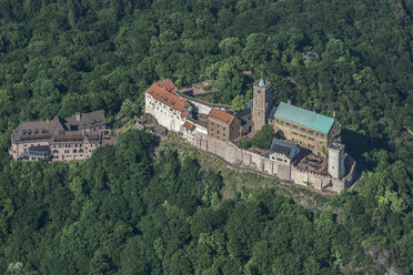 Deutschland, Eisenach, Luftbild der Wartburg - HWOF00181