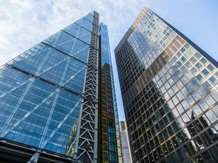 UK, London, City of London, Blick auf das Leadenhall Building im Finanzviertel - AMF05153