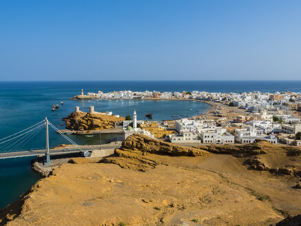 Oman, Ash Sharqiyah, Ad Daffah, Blick auf den Seehafen Sur und die Blaue Lagune - AMF05166