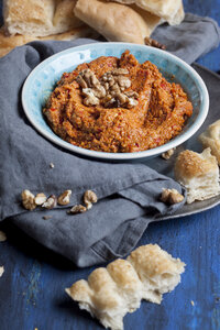 Muhammara, hot red pepper dip with walnuts and Turkish flat bread - SBDF03103