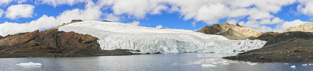 Peru, Anden, Cordillera Blanca, Huascaran National Park, Nevado Tuco, Pastoruri Gletschersee - FOF08561