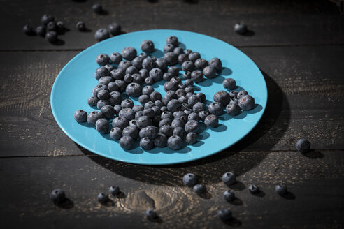 Blaubeeren auf dem Teller - MAEF12099