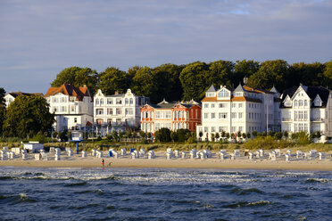 Deutschland, Usedom, Bansin, Blick auf den Strand - SIE07254