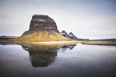Island, Blick auf Lomagnupur - EPF00257