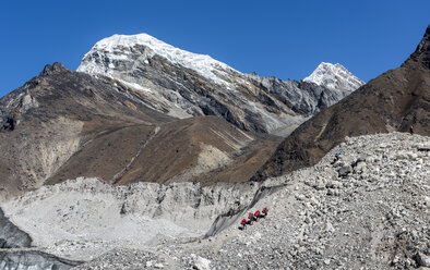 Nepal, Himalaya, Khumbu, Everest region, Ngozumpa glacier - ALRF00789