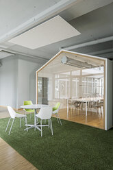 Modern office interior - PESF00454