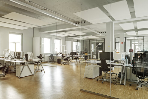 Modern office interior - PESF00455