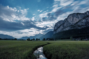 Austria, Mondsee, Drachenwand at moonlight - WVF00786