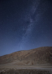 USA, Kalifornien, Death Valley, Badwater Basin bei Nacht - EPF00288