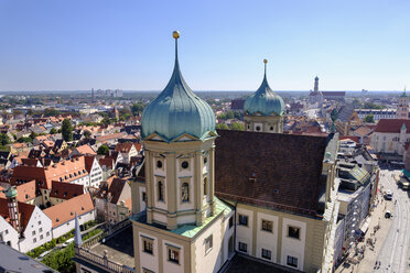 Germany, Augsburg, Townhall and Maximilian Street with St. Ulrich and Afra Church - SIEF07263