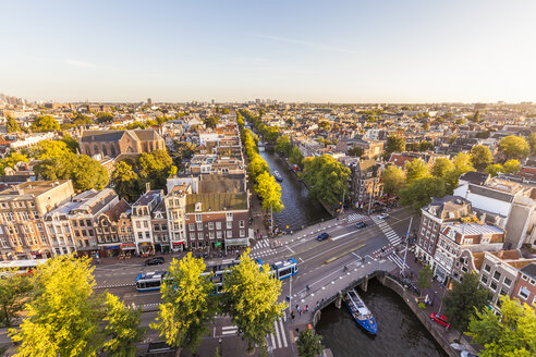 Niederlande, Amsterdam, Blick auf die Stadt von oben - WDF03876