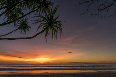 Myanmar, sunset at beach of Ngwesaung - PCF00330