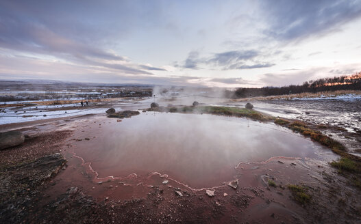 Iceand, Haukadalur valley, Geothermal site with hot spring - EPF00318