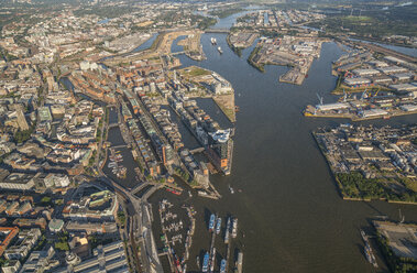 Deutschland, Hamburg, Luftaufnahme der Speicherstadt mit Elbphilharmonie - PVCF00987