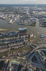 Deutschland, Hamburg, Luftaufnahme der Elbphilharmonie - PVCF00991