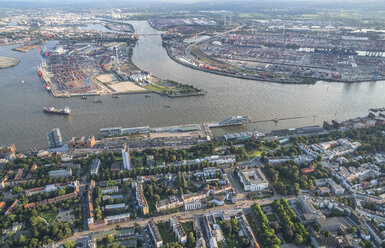 Deutschland, Hamburg, Luftbild von Mitte Norderelbe, Dockland, Hamburg Cruise Center Altona, Container Terminal Tollerort - PVCF01007