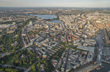 Deutschland, Hamburg, Luftbild von Mitte mit St. Michaelis Kirche - PVCF01013