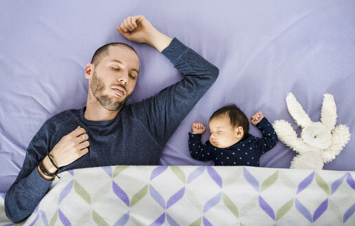 Newborn baby girl,father and a stuffed rabbit sleeping in bed - GEMF01482