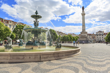 Portugal, Lissabon, Blick auf den Rossio-Platz - VTF00586