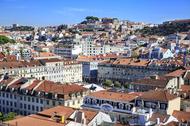 Portugal, Lissabon, Blick auf die Stadt von oben - VT00589