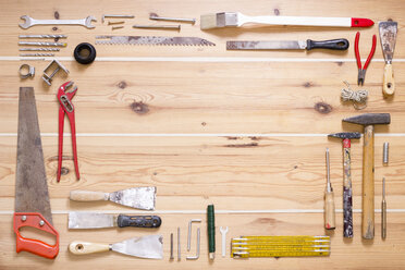 Various tools on wood - CMF00644