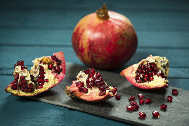 Pomegranates - MAEF12161