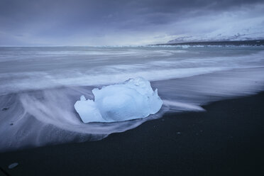 Iceland, Jokulsarlon, glacial ice on the beach at blue hour - EPF00359