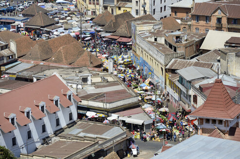 Madagaskar, Antananarivo, Stadtbild - FLKF00723