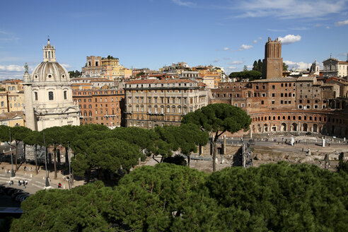 Italien, Rom, Blick auf den Trajansmarkt - DSGF01490